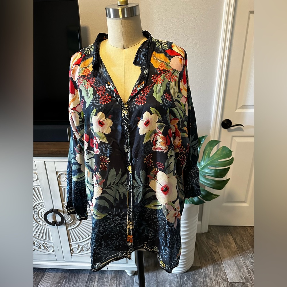 Johnny Was Silk Button Down Blouse Sz. S